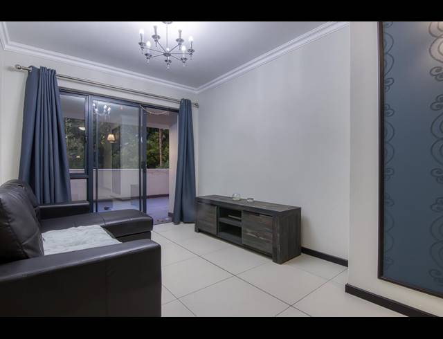 2 BEDROOM APARTMENT RENTED IN RIVONIA